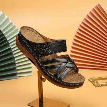 Женские сандалии 2023, летняя повседневная обувь, Новые модные женские тапочки на танкетке, римские женские пляжные сандалии, женские горки