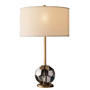 2020 Современная декоративная прикроватная тумбочка для спальни с мраморным основанием, стол из цельной латуни, антикварная настольная лампа с абажуром